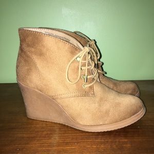 Tan Merona wedge booties EUC